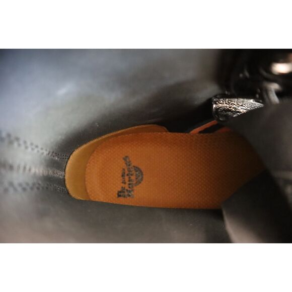 Dr Martens 11821 Women Sz 8 Black Patent Leather 1460 Lace-Up Combat Boots - Picture 9 of 15